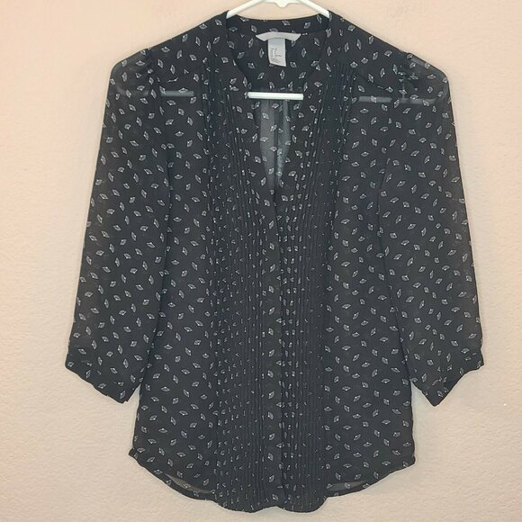 H&M Blouse Size 2 Womens Black Fan Print Chiffon Hidden Button Front Casual Work - Picture 1 of 12